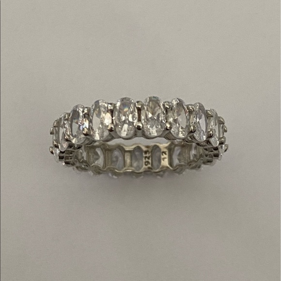 925 Silver band ring oval clear cz stones rhodium plated - Picture 3 of 8